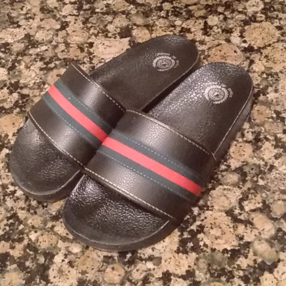 Shoes - Picture 2 of 8